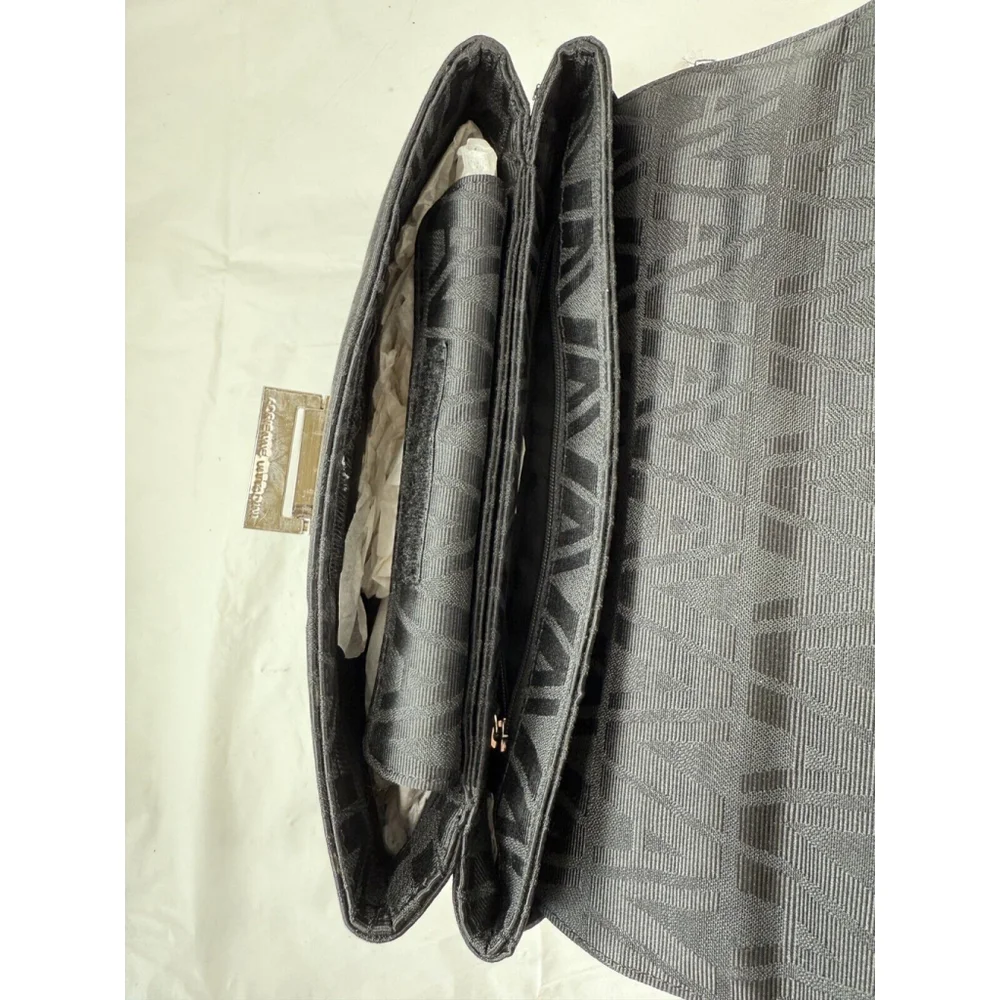 Adrienne Vittadini designer purse, shoulder bag handbag black